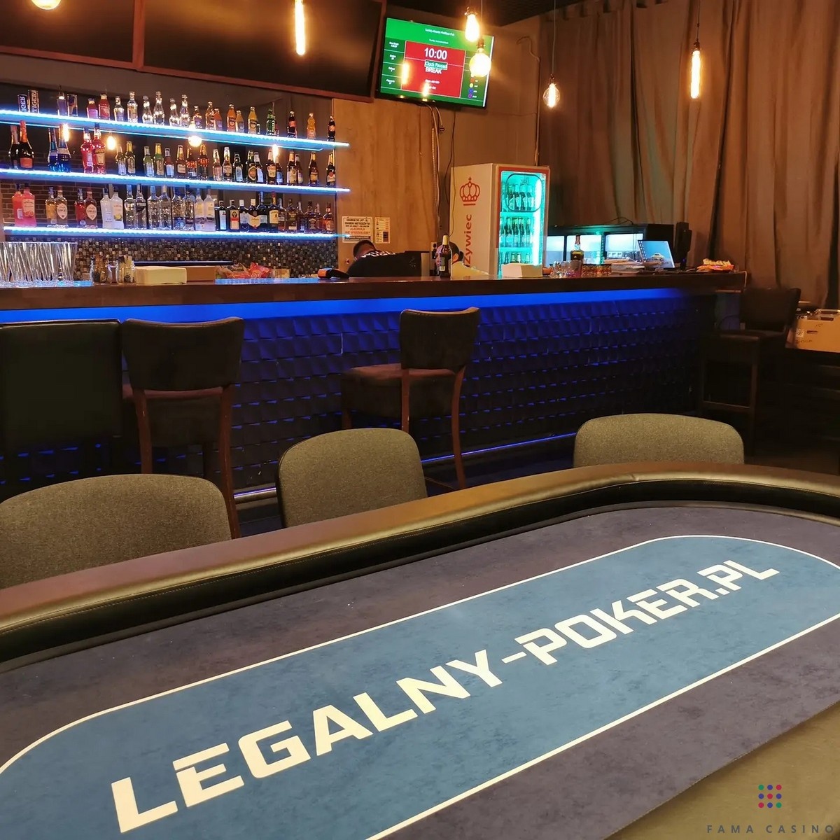 stoły pokerowe dla legalny poker - realizacja Fama Game Tables