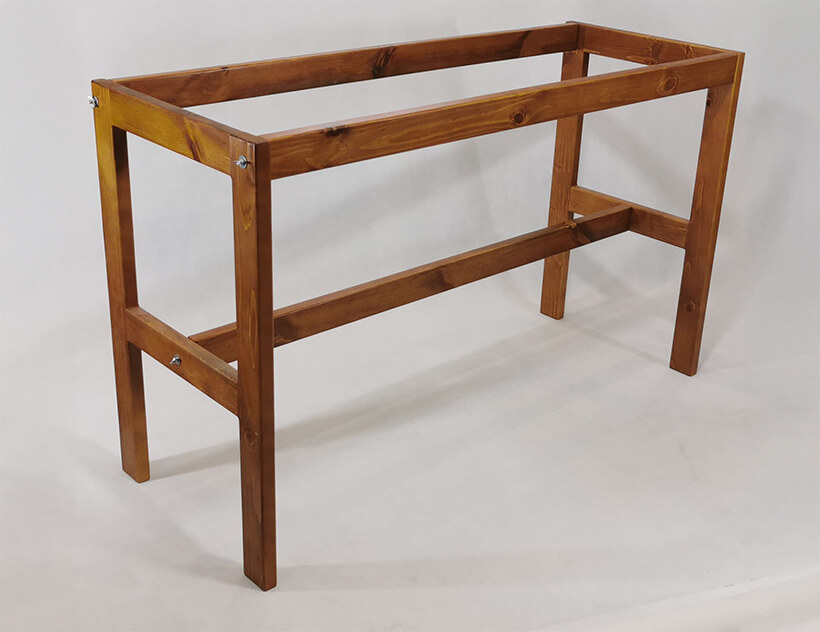 Legs – Wooden, Poker